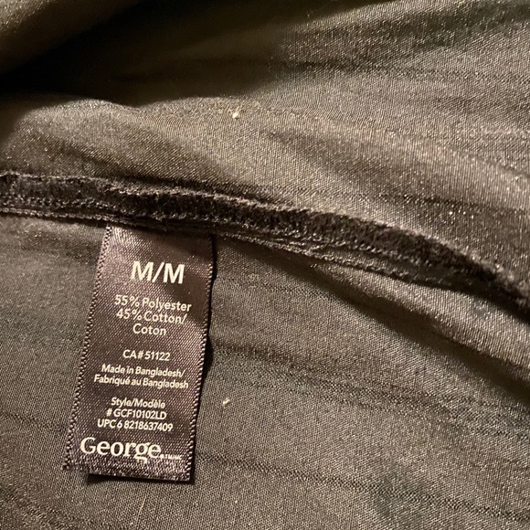 🌷3/$25🌷 Shadow stripe shirt - Picture 4 of 6